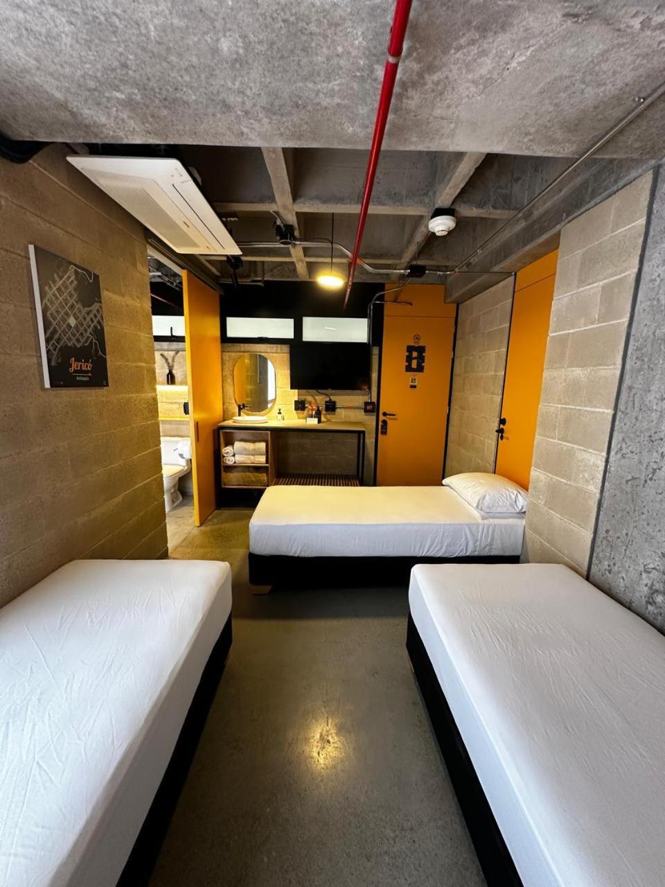Cytrico Hotel Laureles Estadio Medellín Exteriör bild